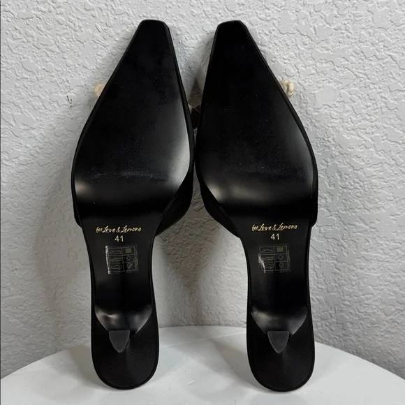 FOR LOVE & LEMONS 🍋 CLAUDINE BLACK SATIN FLORAL ROSETTE KITTEN HEELS - Picture 13 of 15